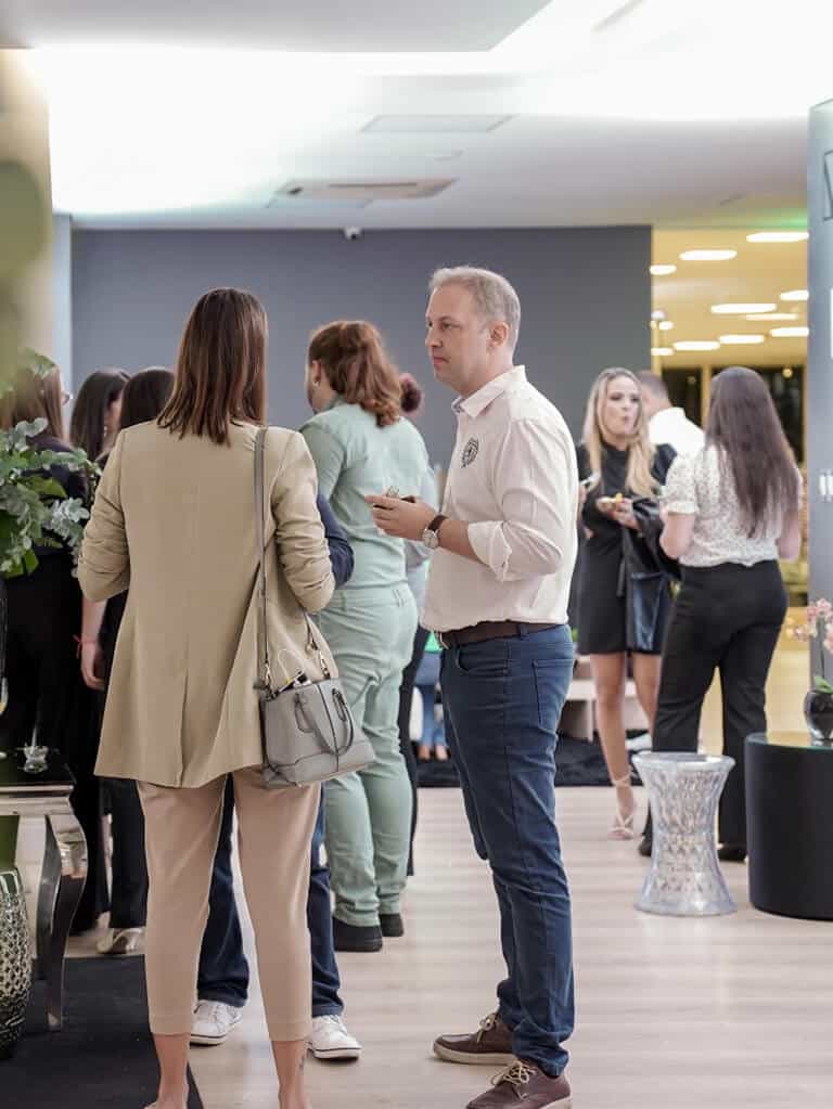 Vanguard apresenta novo decorado do Arch Jardim Cuiabá com proposta minimalista