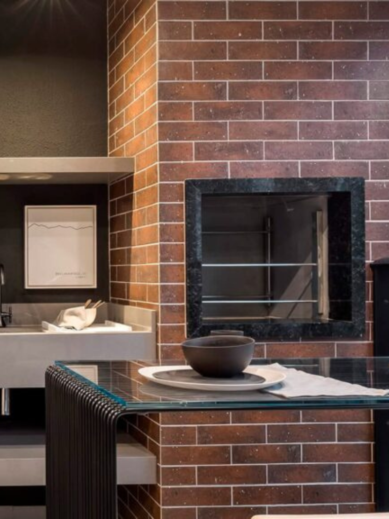 Aprenda a limpar churrasqueira e grelha de churrasco com dicas!