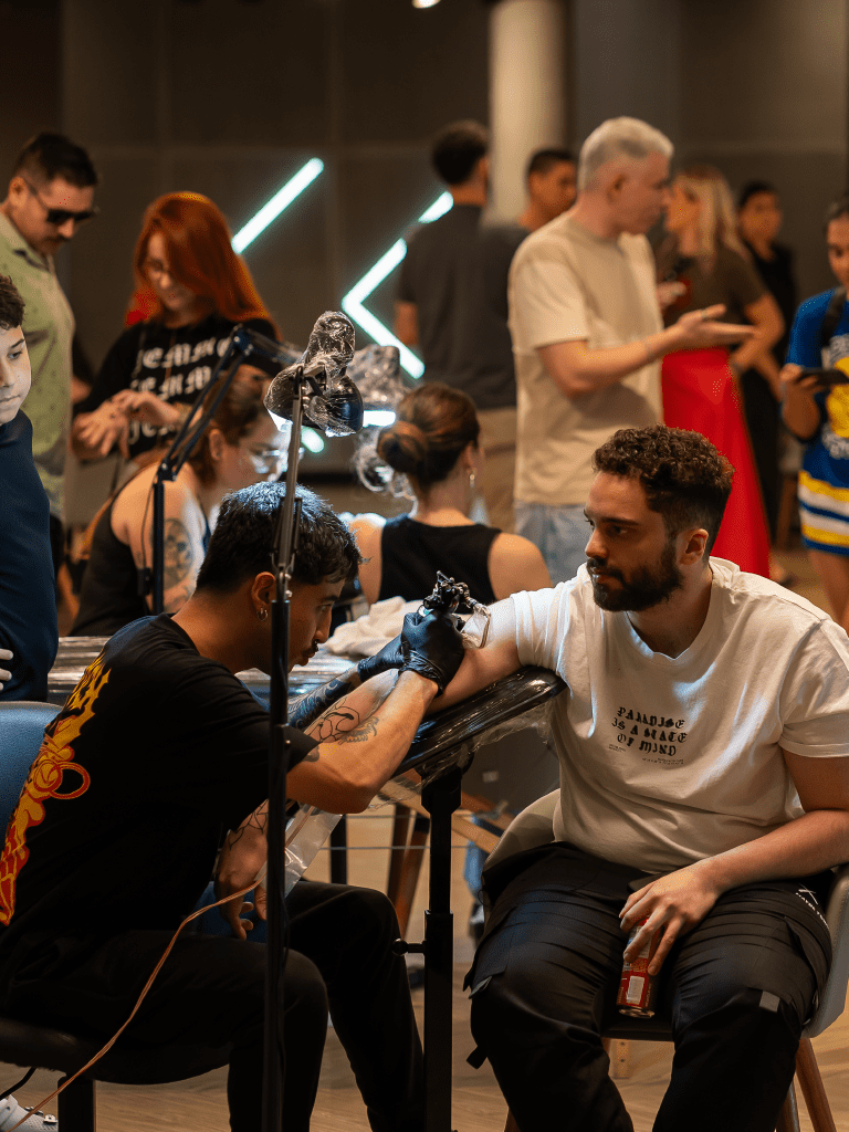 Tatuagens, arte urbana e gastronimia no Vanguard Flash day