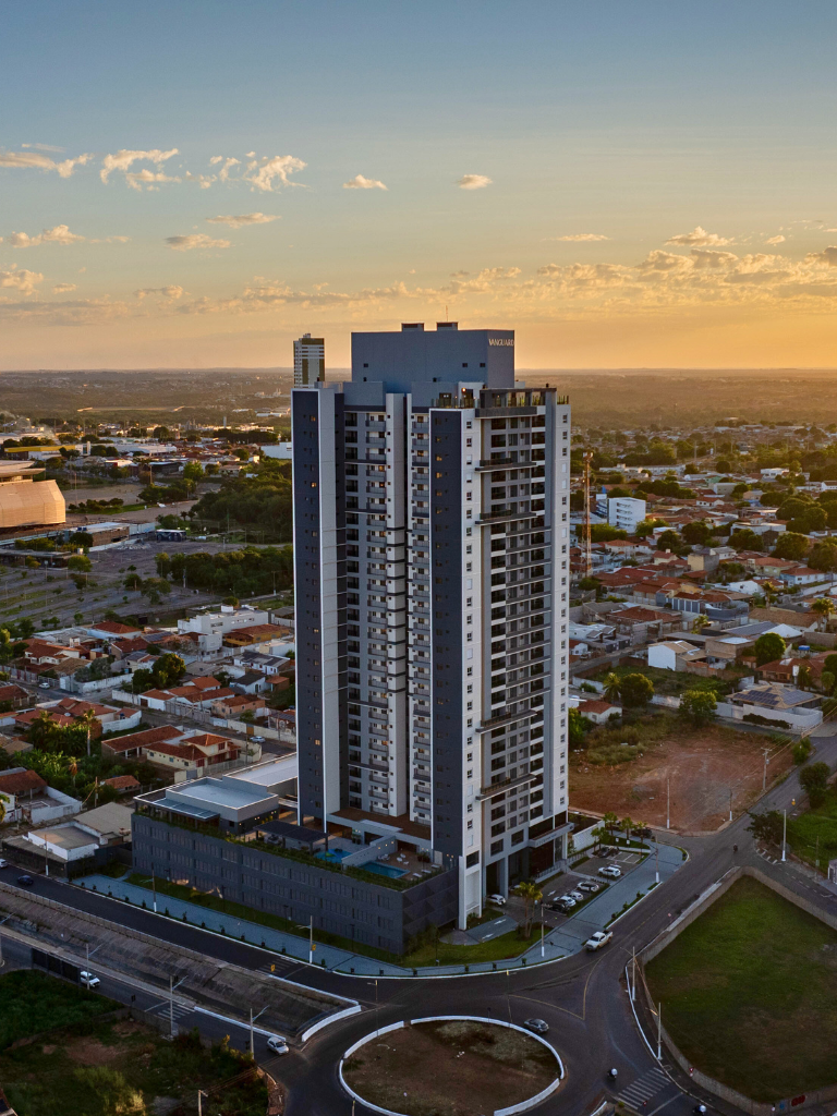 Vanguard entrega Arch Jardim Cuiabá em coquetel ao pôr-do-sol