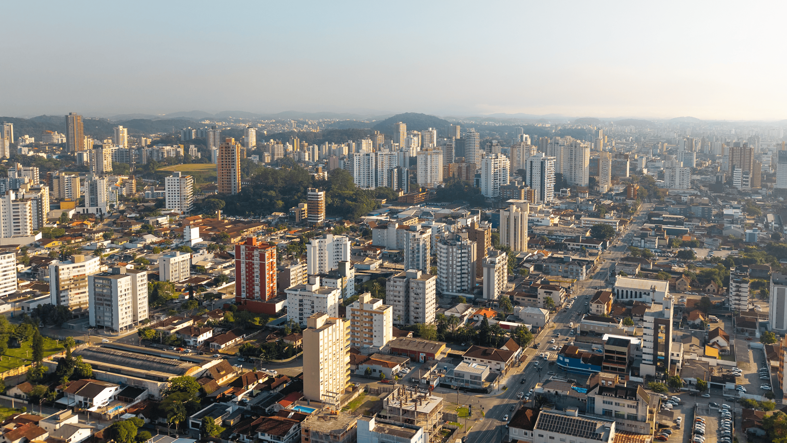 Arquiteto analisa o aumento dos compactos nas grandes cidades brasileiras