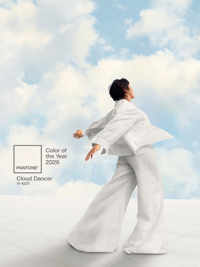 Cor de 2026: Cloud Dancer Pantone 11-4201 no apartamento